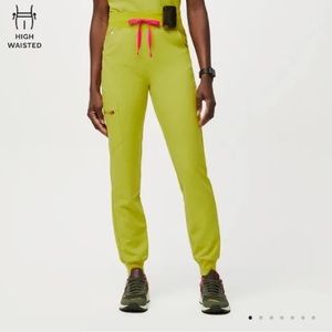 FIGS- Limeade High Waisted Zamora Joggers XSP